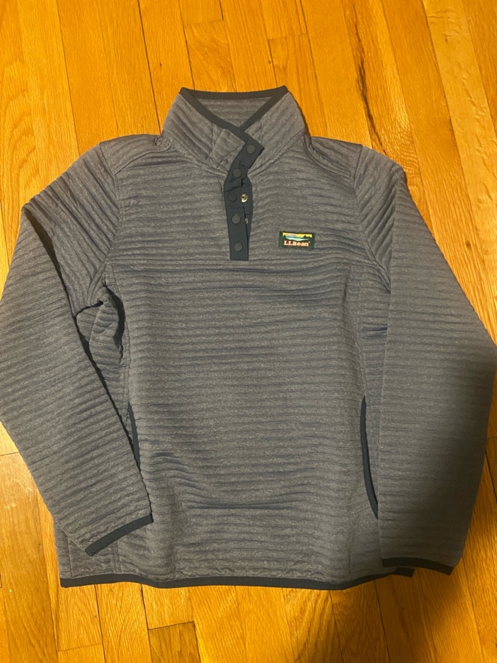 L.L. Bean Gray Quilted Snap-Placket Women’s Pullover
